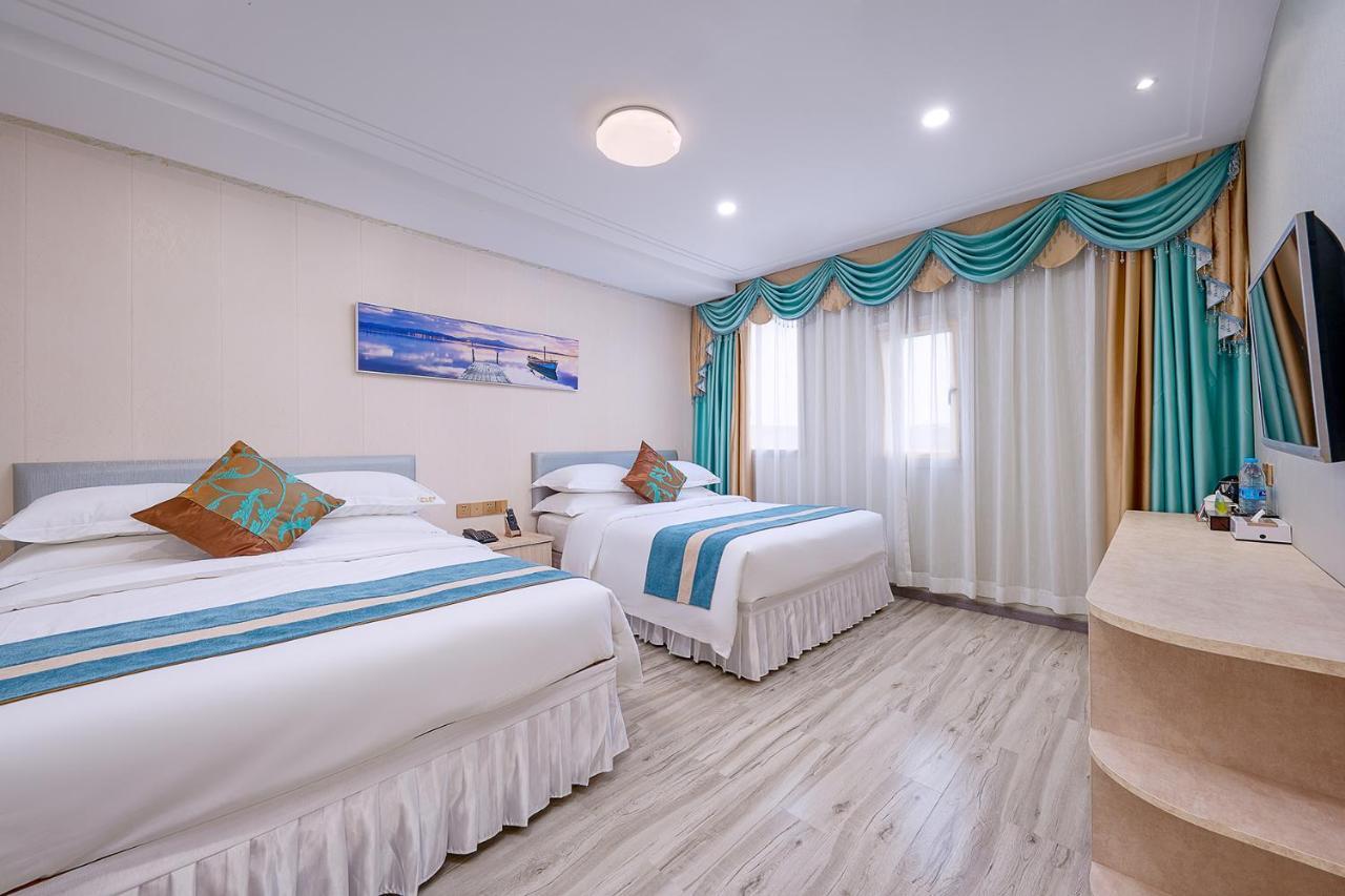 Frida Hotels Guangzhou Baiyun International Airport Екстер'єр фото