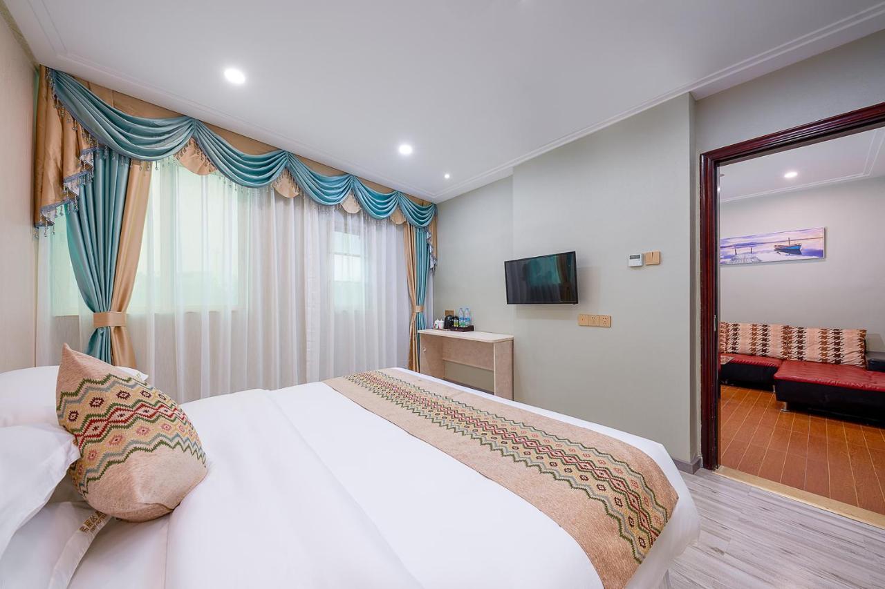Frida Hotels Guangzhou Baiyun International Airport Екстер'єр фото