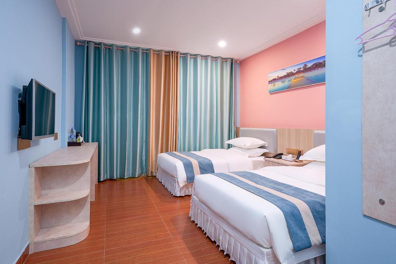 Frida Hotels Guangzhou Baiyun International Airport Екстер'єр фото